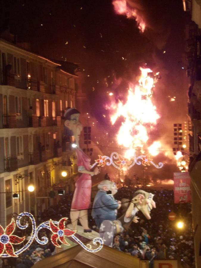 Main Central Station Apartment Valencia Luaran gambar
